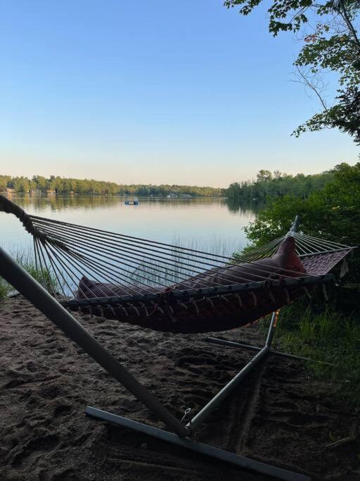 Leland'S Lakehouse Wolfville Bagian luar foto