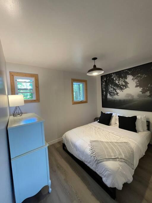Leland'S Lakehouse Wolfville Bagian luar foto